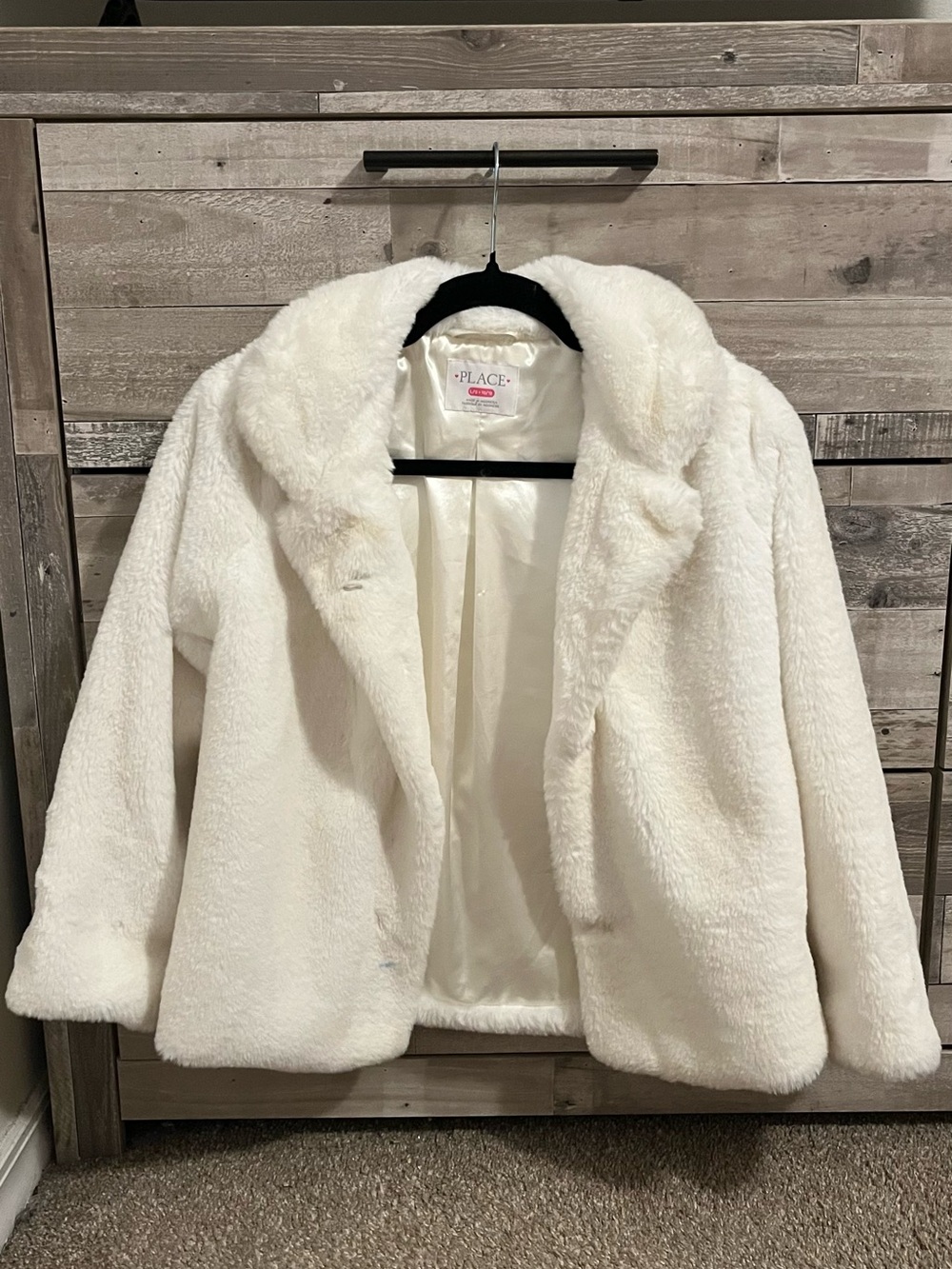 The Children's Place Faux Fur White Fluffy Coat Jacket